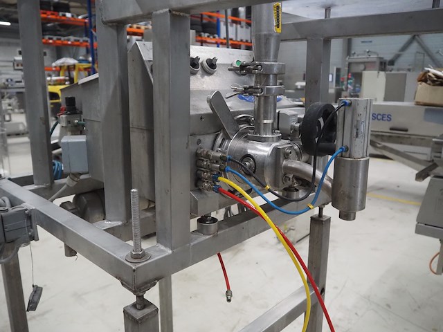 Adelphi manufacturing ltd - afbeelding 11 van  13