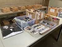 Aden , rebel kiss - various pharmaceutical, cosmetic and chemical (750x) - afbeelding 2 van  4