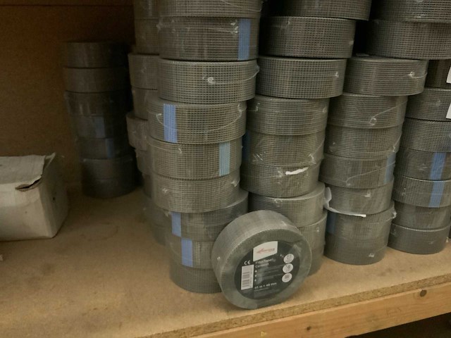 Adfors fiba tape cement gaas tape (40x) - afbeelding 1 van  2