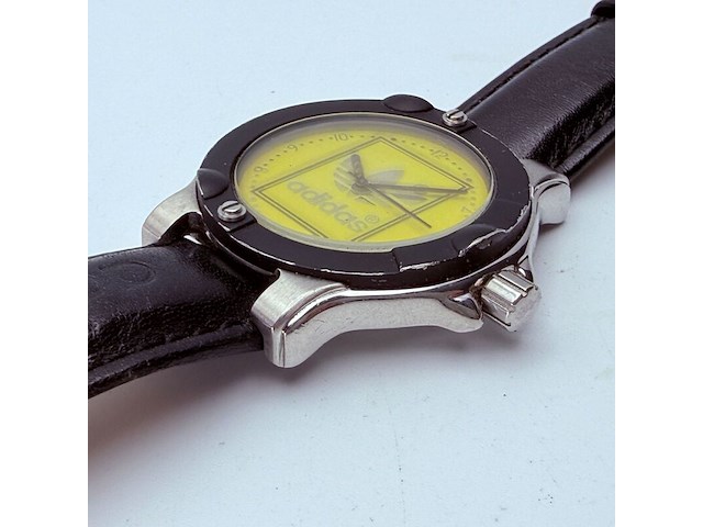 Adidas 10-0051b verzamelbaar horloge - afbeelding 3 van  7