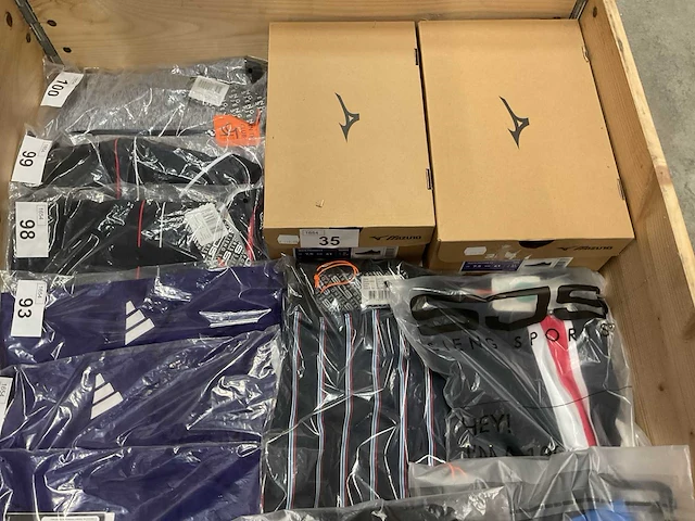 Adidas, mizuno & sjeng sports partij sportkleding - afbeelding 8 van  14