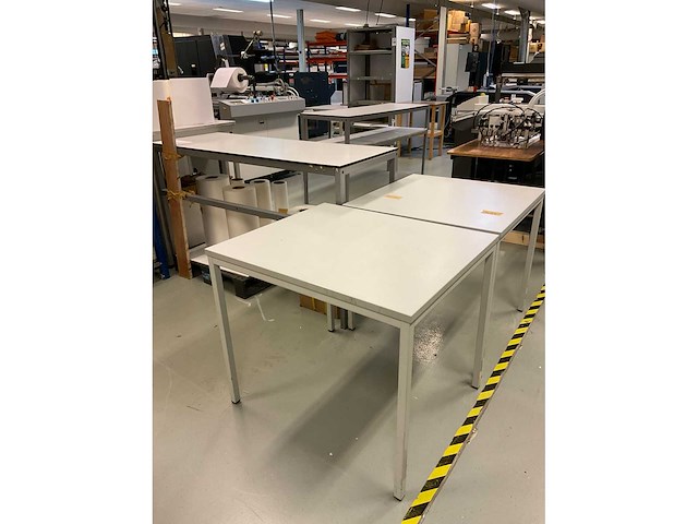 Adiform werkplaatstafels en stelling - afbeelding 2 van  9