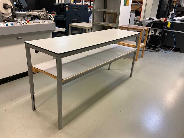 Adiform werkplaatstafels en stelling - afbeelding 5 van  9