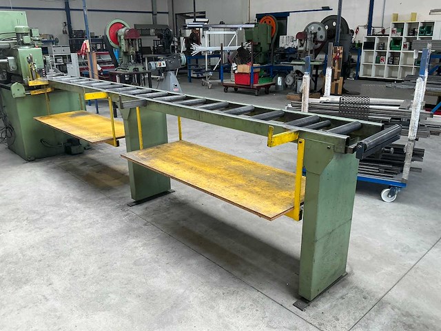 Adige sc 425 halfautomatische onderloop afkortcirkelzaagmachine - afbeelding 9 van  19