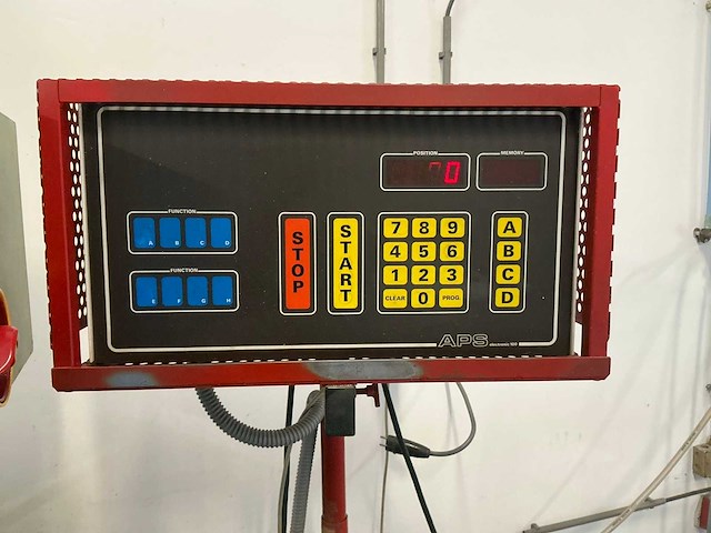 Adige sc425 halfautomatische onderloop afkortzaagmachine - afbeelding 10 van  14
