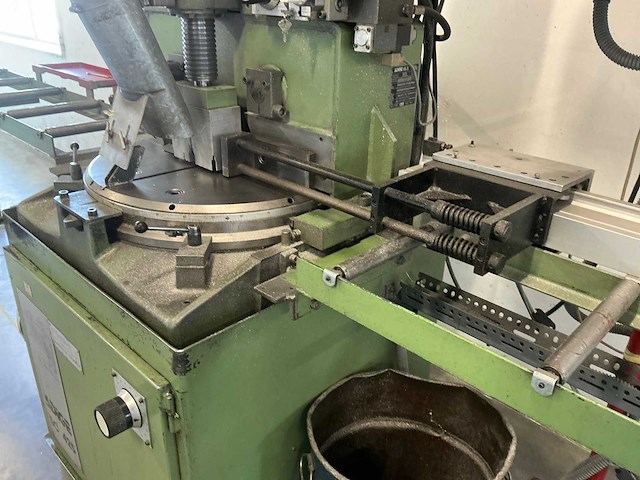 Adige sc425 halfautomatische onderloop afkortzaagmachine - afbeelding 11 van  14