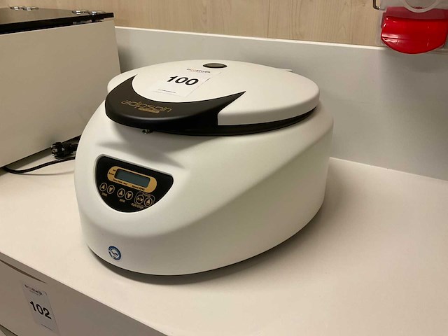 Adip’spin centrifuge machine - afbeelding 1 van  6