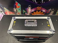 Adj - entourage - fog machine - afbeelding 2 van  3