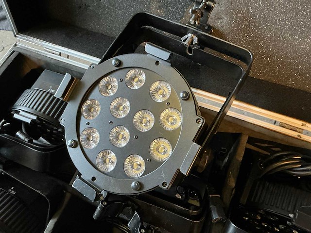 Adj hex12p led-par (8x) - afbeelding 2 van  6