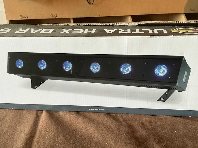 Adj ultra hex bar 9 led bar - afbeelding 2 van  3