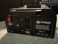 Adj vf1600 rookmachine - afbeelding 3 van  3