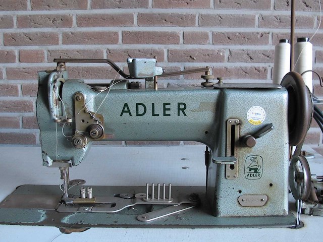 Adler - 167-73l - industriële naaimachine - afbeelding 11 van  16