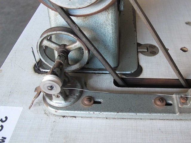 Adler - 167-73l - industriële naaimachine - afbeelding 8 van  16