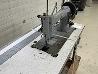 Adler 104-2 naaimachine - afbeelding 2 van  3