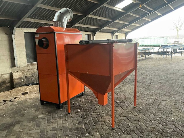 Adler airpower 130 pelletkachel heteluchttheater - afbeelding 6 van  10