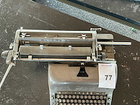 Adler typemachine - afbeelding 4 van  6