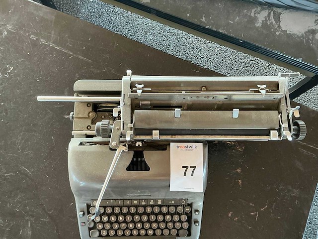 Adler typemachine - afbeelding 5 van  6