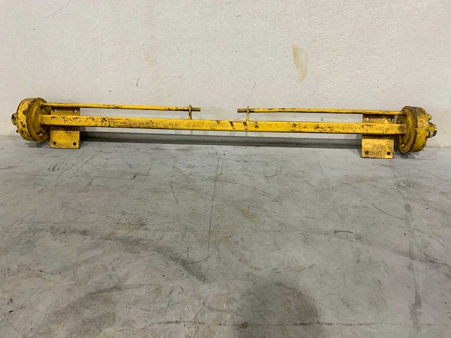 A.d.r. aanhangwagen as - afbeelding 1 van  5