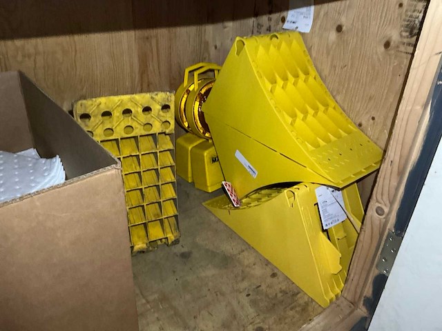 Adr koffer, pbm en divers - afbeelding 3 van  29