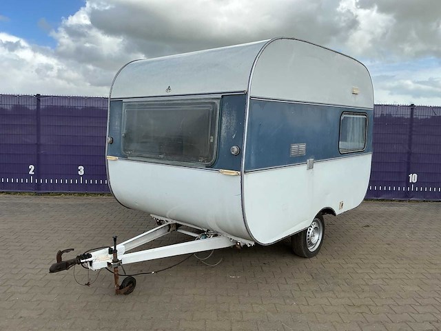 Adria 305 slb caravan - afbeelding 1 van  12