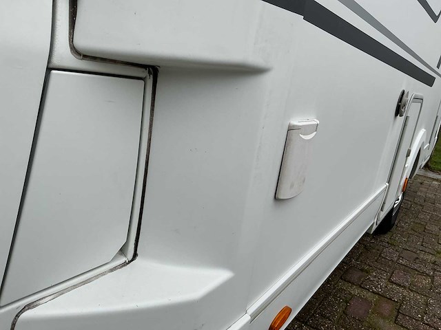 Adria matrix 670 sl camper met complete inventaris - afbeelding 8 van  69