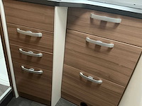 Adria matrix 670 sl camper met complete inventaris - afbeelding 16 van  69