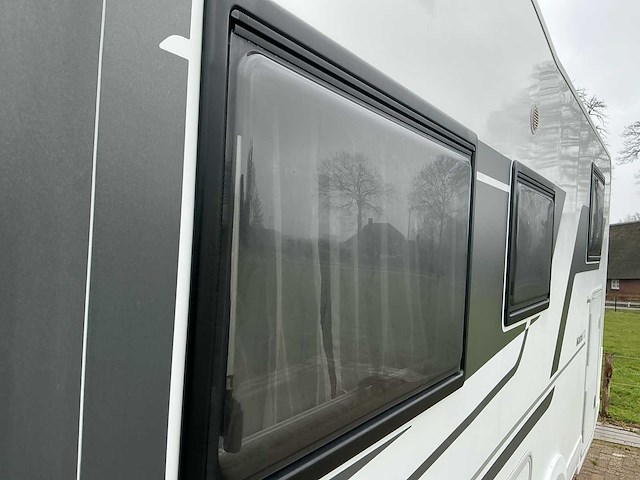 Adria matrix 670 sl camper met complete inventaris - afbeelding 20 van  54
