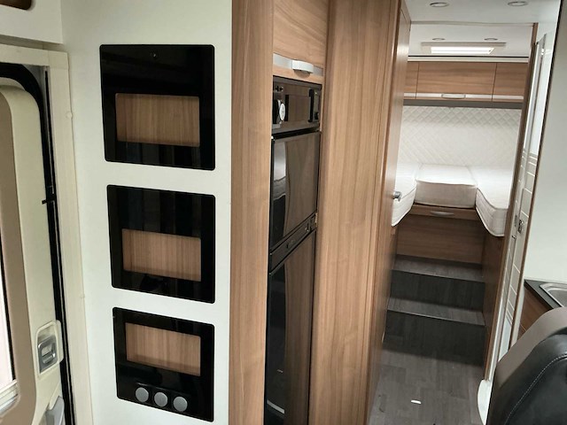 Adria matrix 670 sl camper met complete inventaris - afbeelding 26 van  54