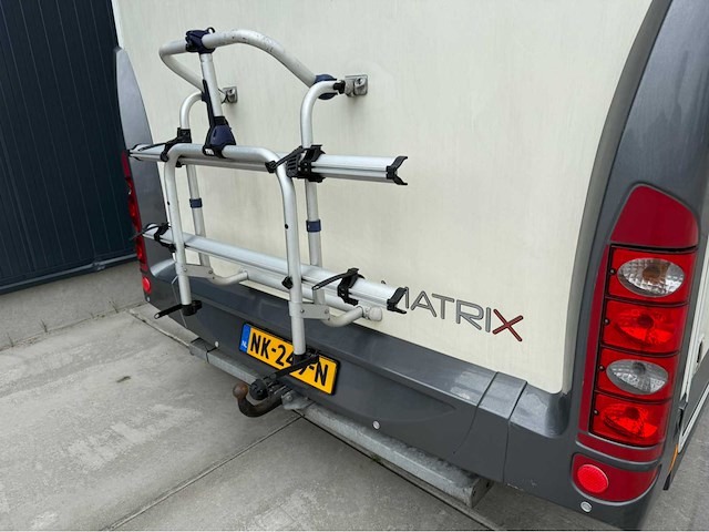 Adria mobil - matrix m 680sp - camper - 2011 - afbeelding 17 van  31