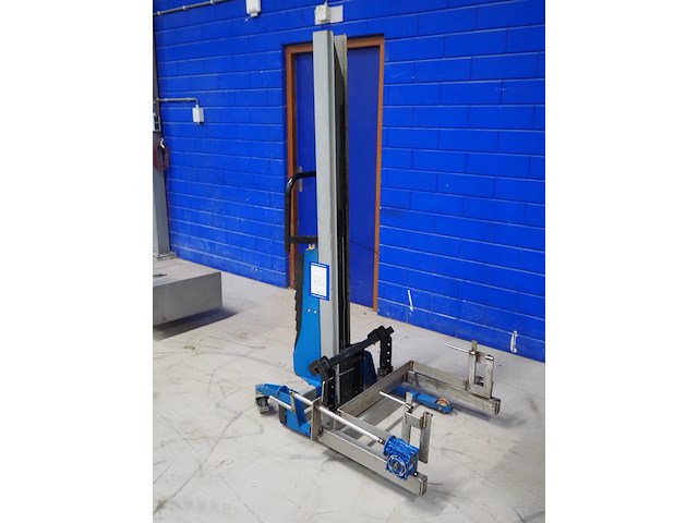 Advanced handling - afbeelding 1 van  8