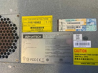 Advantech industriële pc - afbeelding 2 van  3