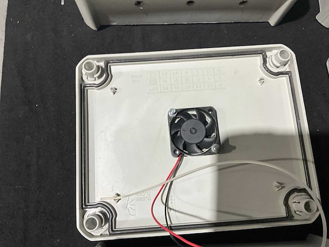 Advatek pixlite 4 mk2 led controle unit ontvanger - afbeelding 1 van  1