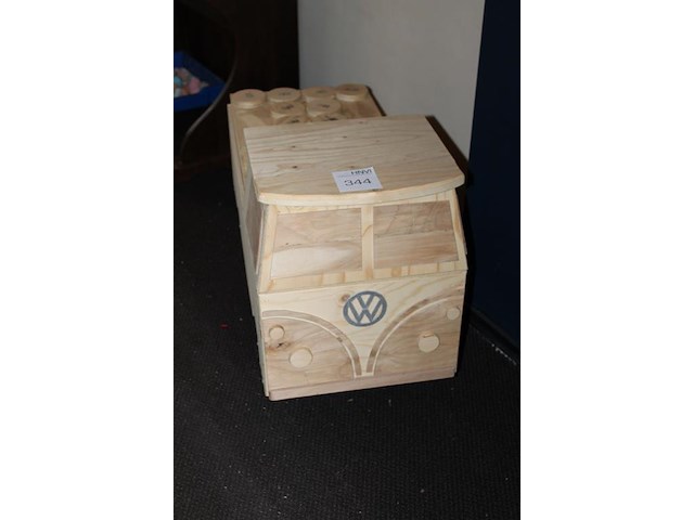 Advent bus afm. 87 x 36 x 50 cm. - afbeelding 2 van  2