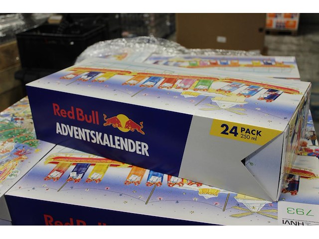 Adventskalender red bull 24x 250 ml. tht 6-2026. - afbeelding 3 van  3