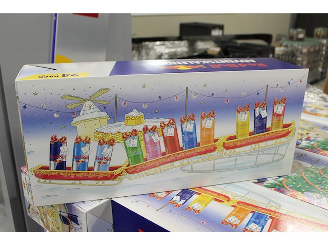 Adventskalender red bull 24x 250 ml. tht 6-2026. - afbeelding 2 van  2