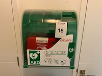 Aed defibrillator - afbeelding 3 van  8