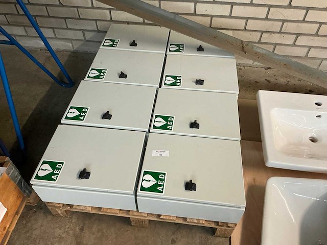 Aed kasten (8x) - afbeelding 1 van  2
