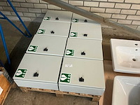 Aed kasten (8x) - afbeelding 1 van  2