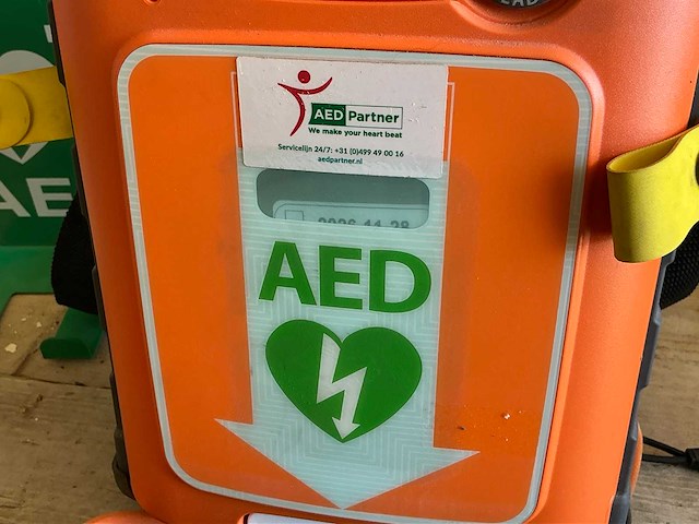Aed set - afbeelding 3 van  4