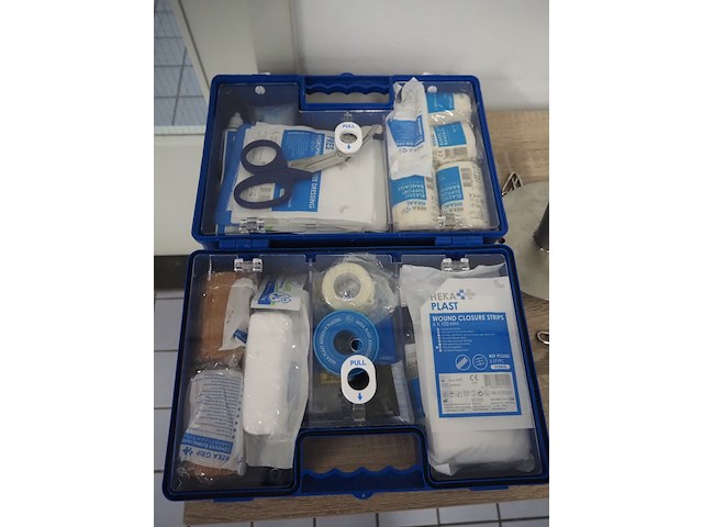 Aed - afbeelding 3 van  5