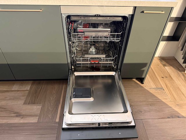 Aeg - inbouw vaatwasser - fsk83837p - showroom model - afbeelding 2 van  6
