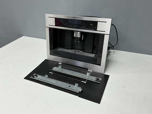 Aeg - pe4571-m 942401217 - koffiemachine - afbeelding 1 van  13