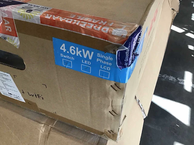 Aeg 410 12 zonnepanelen en 1 aeg omvormer - afbeelding 3 van  3