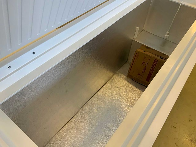 Aeg arctis ahb93331lw vrieskist - afbeelding 5 van  6