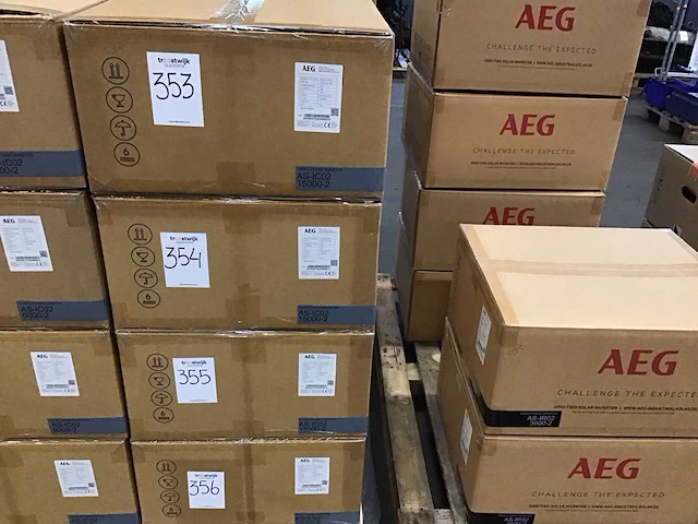 Aeg as-ic02 15000-2 omvormer - afbeelding 1 van  2