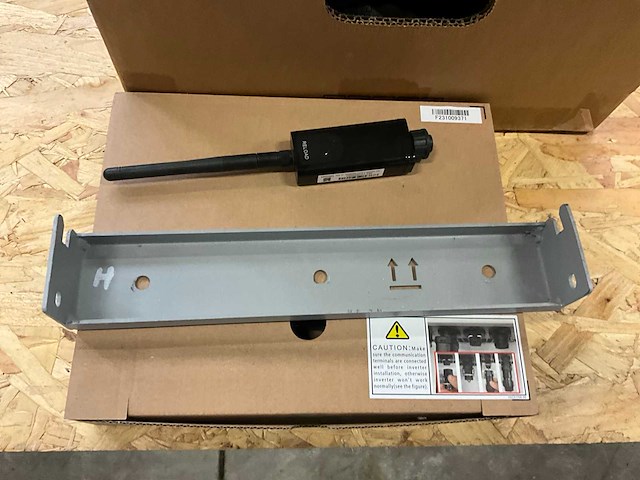 Aeg as-ir01-2000 omvormer - afbeelding 4 van  5