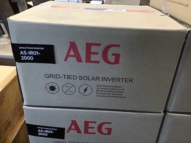 Aeg as-ir01-2000 omvormer - afbeelding 1 van  1