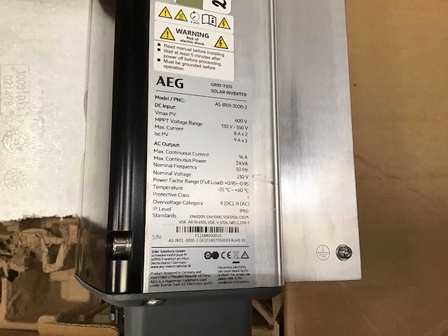 Aeg as-ir01-3000-2 omvormer - afbeelding 3 van  3