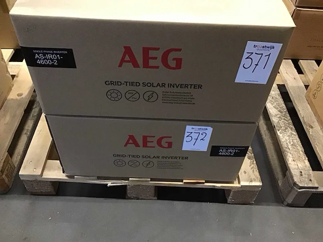 Aeg as-ir01-4600-2 omvormer - afbeelding 1 van  2