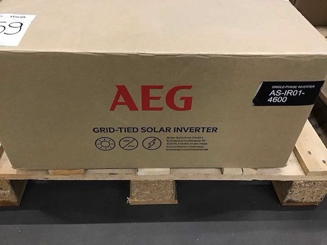 Aeg as-ir01-4600 omvormer - afbeelding 1 van  2